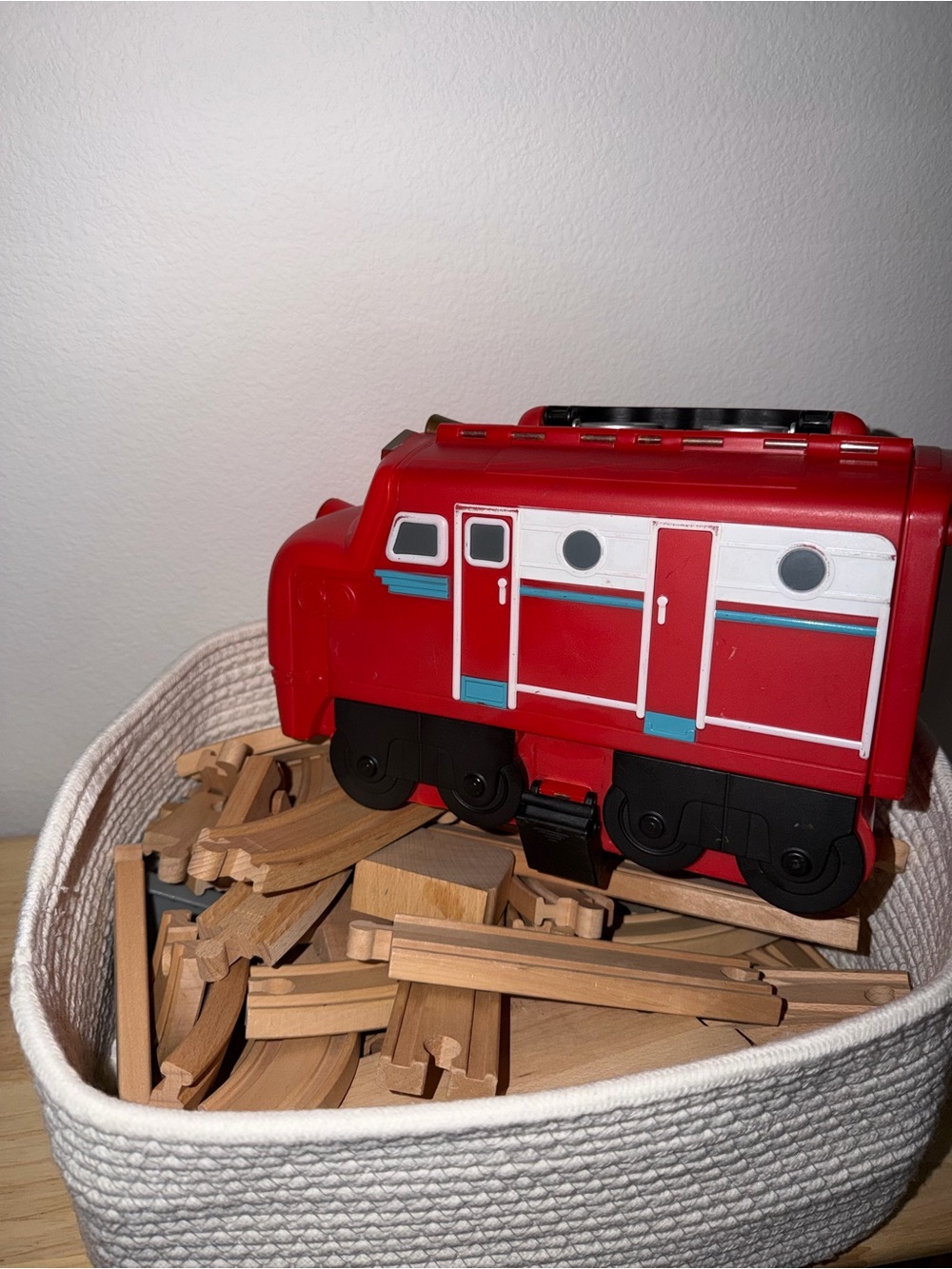 Kids train set pieces and train set case